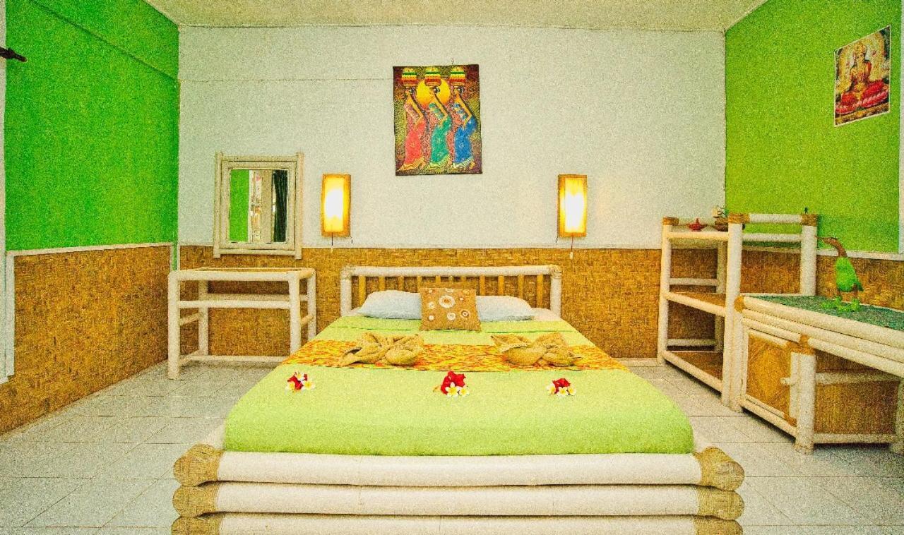 길리트라왕안 루마 쿤툰 B&B 외부 사진