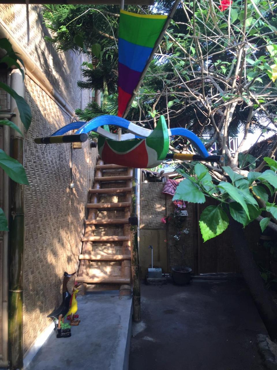 길리트라왕안 루마 쿤툰 B&B 외부 사진